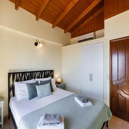 Antonis Petros Villa Sivota