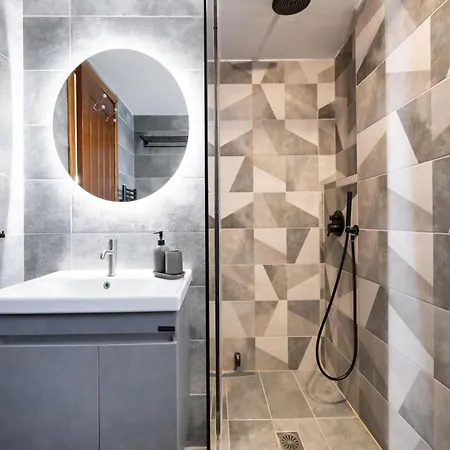 Antonis Petros * Sivota